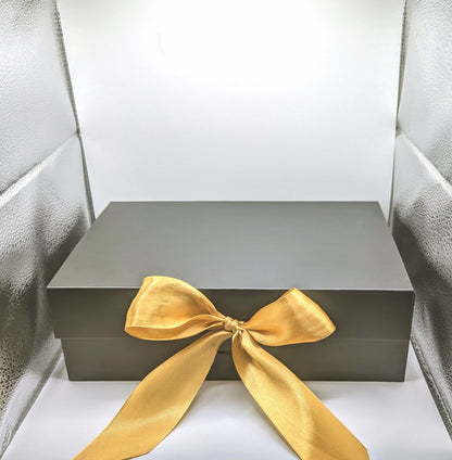 Flow & Glow™ – A Period Self-Care Box